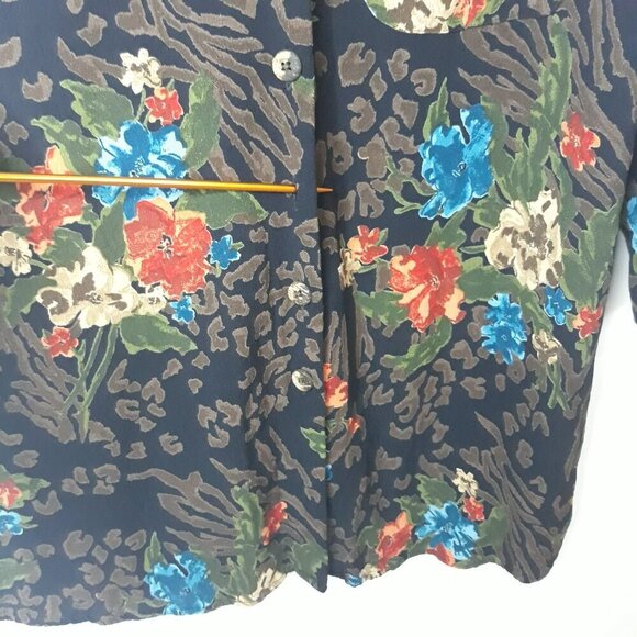 Carole Little Floral Animal Print Banded Collar 3/4 Sleeve Button Top 12 Artsy - Picture 8 of 9